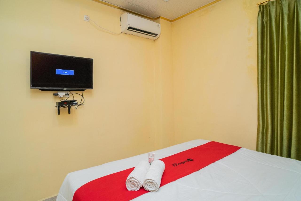 RedDoorz Plus Syariah near Pasar Turi Surabaya Luaran gambar